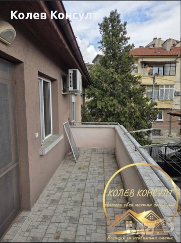Продавам самостоятелна къща в град Хасково, снимка 3 - Къщи - 54509571
