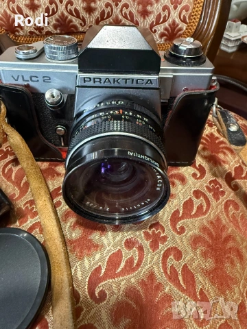 стар фотоапарат praktica pentagon vlc2