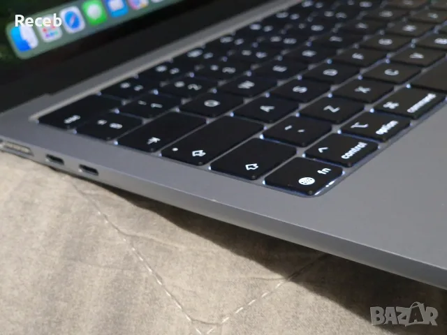 MacBook Air M4 / 24GB RAM / 512GB SSD, снимка 4 - Лаптопи за дома - 55608096