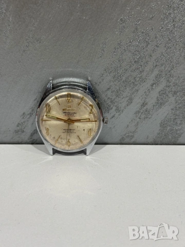 Часовник Atlantic Worldmaster
