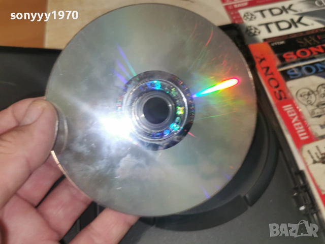 ЛЕЙДИ И СКИТНИКА ДВД 0906261838L1, снимка 18 - DVD филми - 54838285