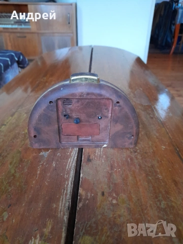 Стар настолен часовник Pearl, снимка 4 - Антикварни и старинни предмети - 53950027