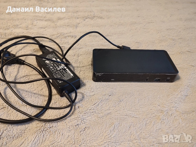 Универсална докинг станция Kensington SD4700P – USB-C / USB 3.0