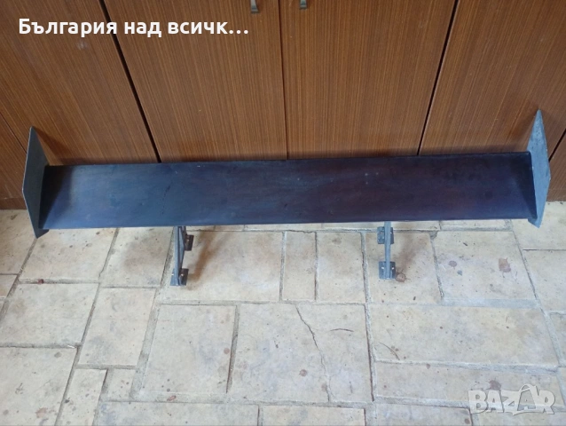 Универсален спойлер за автомобил 