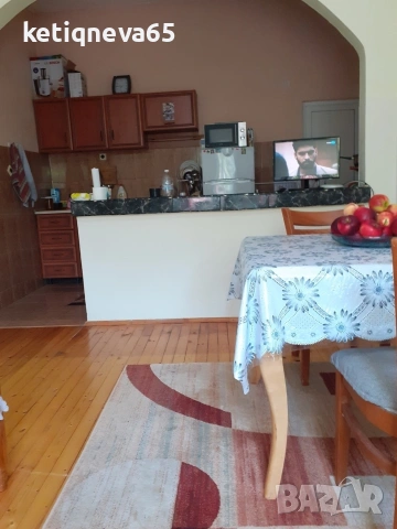 продавам къща 100кв.м , снимка 10 - Къщи - 54914199
