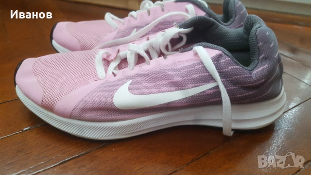Дамски маратонки Nike 38н