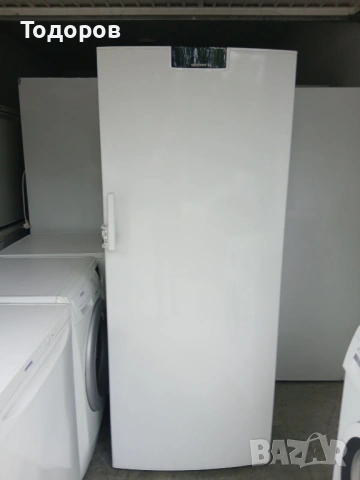 Фризер Siemens GS36NA31, NoFrost, 337 литра, 70 cm, A++