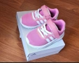 Бебешки маратонки Adidas, снимка 1