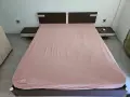 Спалня с матрак, снимка 1