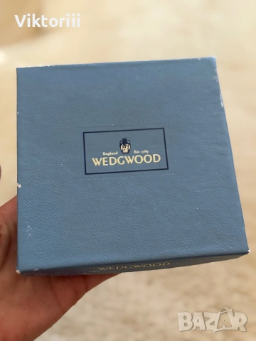 Оригинална Wedgwood Jasperware Liverpool с кутия, снимка 2 - Антикварни и старинни предмети - 55102468