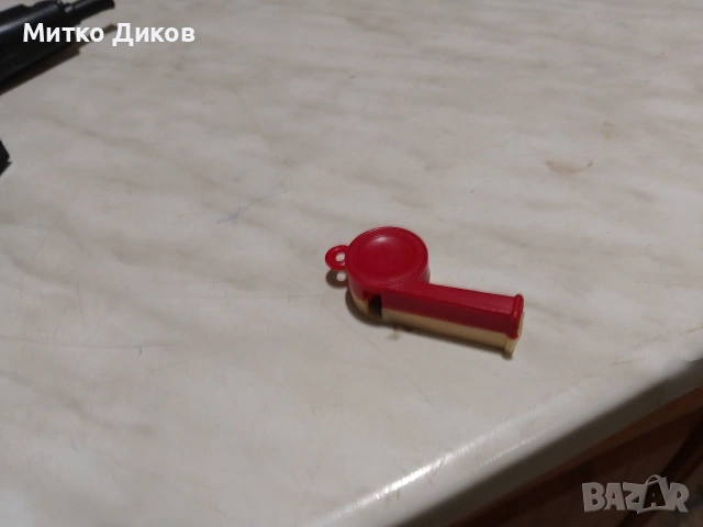 полицейска свирка футболна и стара цветна от соца, снимка 4 - Футбол - 48884374