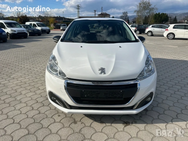 Peugeot 208 1.6HDI EURO 6b, снимка 2 - Автомобили и джипове - 54453910