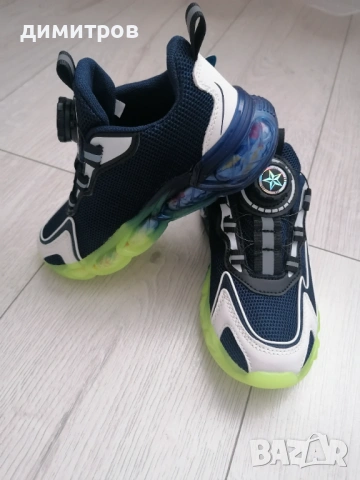 Детски маратонки с механизъм за закопчаване , снимка 3 - Детски маратонки - 54363847