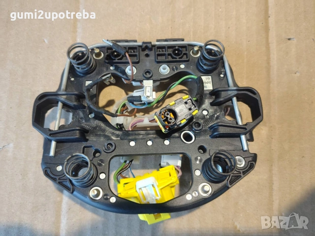 Държач Airbag Волан Volkswagen Passat B9 1.5 eTSI 150кс 2024г Бензин, снимка 2 - Части - 54942293