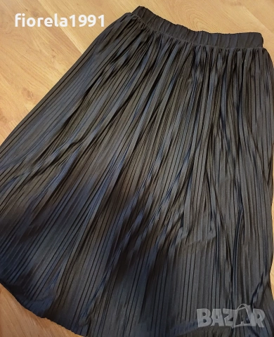Красива пола H&M, снимка 3 - Поли - 55191957