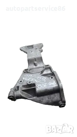 Държач на алтернатора и опора на двигателя за Volvo XC60 2.4 TDI (2011) 31258329 OEM, снимка 2 - Части - 55655757