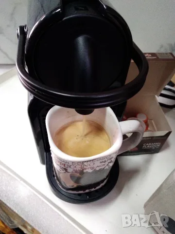 Кафемашина Delonghi Inissia за капсули Nespresso, снимка 8 - Кафемашини - 55690055