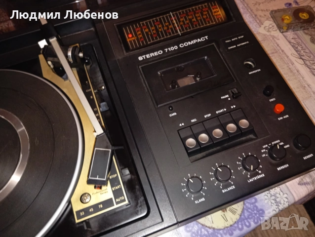 Ретро комбо ITT Грамофон,радио и касетофон , снимка 9 - Грамофони - 54948637