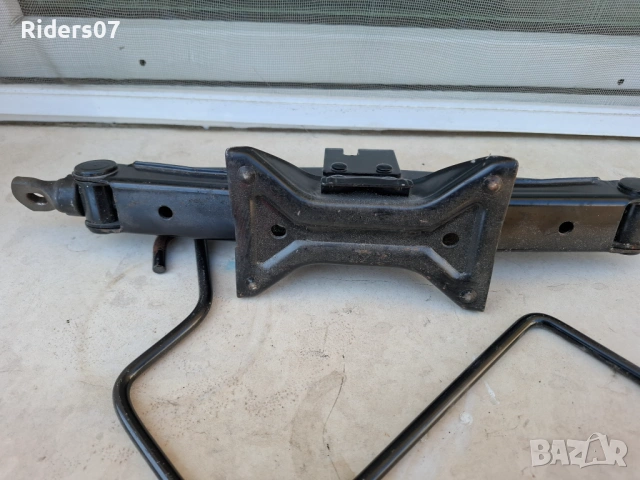 Крик за HYUNDAI MATRIX, снимка 4 - Аксесоари и консумативи - 54147142