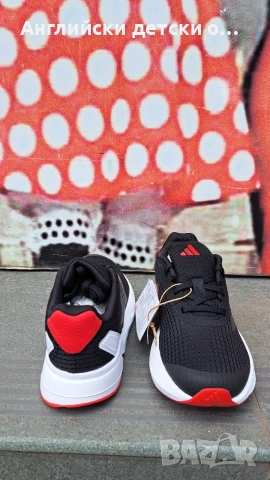 Английски детски оригинални маратонки Adidas, снимка 8 - Детски маратонки - 54977450