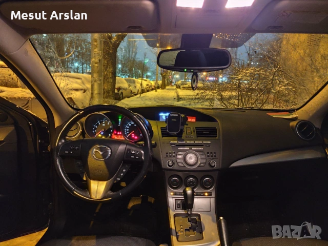 Mazda 3, снимка 9 - Автомобили и джипове - 53984090