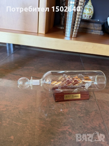 Колекционерски Mayflower Glass USS Constitution 1797 – ръчно духан стъклен кораб в бутилка, снимка 3 - Декорация за дома - 55331247