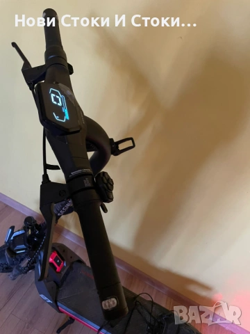 Електрически скутер-тротинетка SEGWAY KICK SCOOTER ZT3 PRO ДО 25 КМ/Ч, ПРОБЕГ ДО 70 КМ