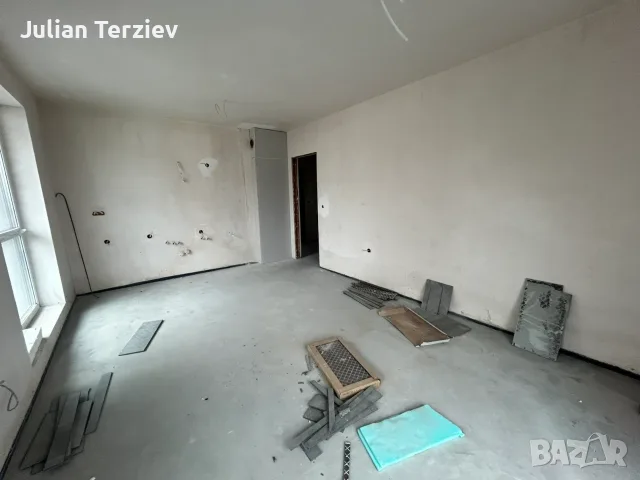 Тристаен апартамент до магазин Практикер-В. Търново, снимка 3 - Апартаменти - 55439701