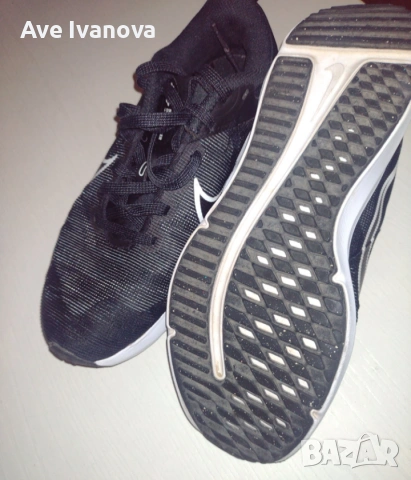 Унисекс оригинални маратонки Nike, снимка 4 - Маратонки - 54733143