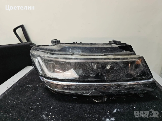 Десен фар VW Tiguan 5N desen far тигуан 5н, снимка 2 - Части - 54488333