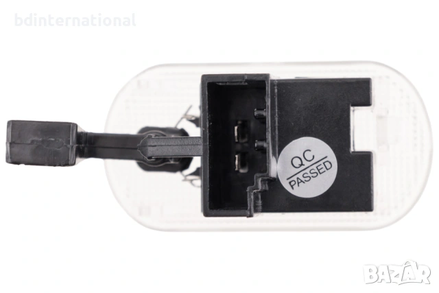 1J0947301 Вътрешно осветление за жабка, VW, Skoda, Led, 2 ПИН, снимка 3 - Части - 54258963