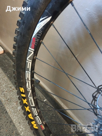 Цяла капла с гума MAXXIS MINION DHR II 26 x 2.50 (като нова ) с диск и касета, снимка 8 - Части за велосипеди - 54697372