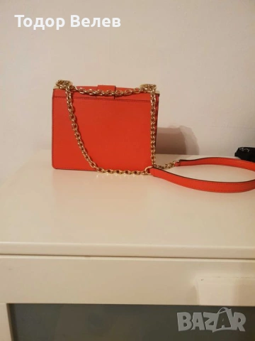 Продавам дамска чанта Michael Kors, снимка 3 - Чанти - 54837117