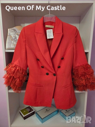 Атрактивно дамско сако