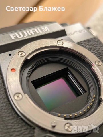 Фотоапарат Fujifilm XT-30 с обектив XF 18-55, снимка 2 - Фотоапарати - 54427975