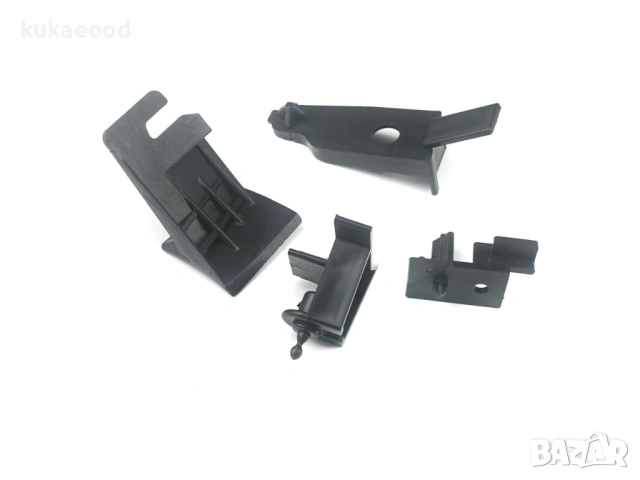 Комплект щипки за захващане на фар Ford Transit Courier