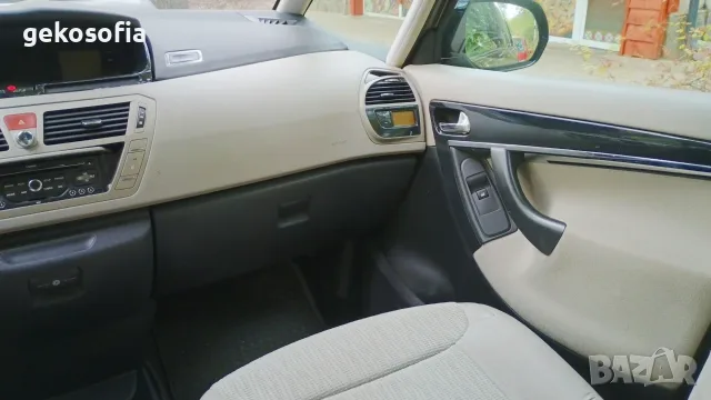 C4 PICASSO 1,6 eHDI SPACETUOREER PURE TECH, снимка 9 - Автомобили и джипове - 55630714