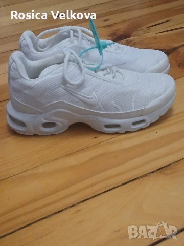 Маратонки NIKE 