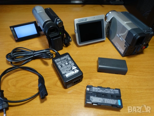 две цифрови камери SONY ..., снимка 7 - Камери - 54179119