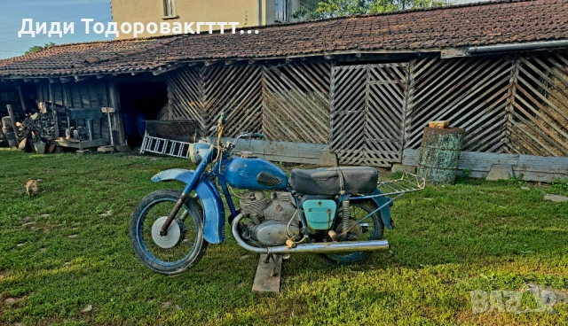 Продавам ретро мотор Jawa motorcycle Jawa – работещ, класика с история, снимка 10 - Мотоциклети и мототехника - 54952488