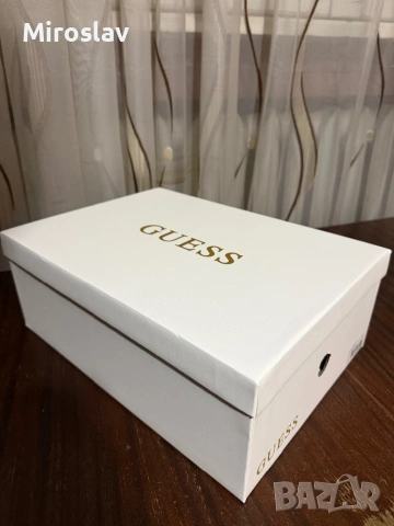 Чисто нова оригинална кутия GUESS за обувки, снимка 3 - Кутии за съхранение - 54488373