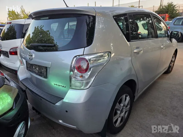 Toyota Verso 2010г на части 2 дизел 126кс / тойота версо, снимка 2 - Части - 55592663