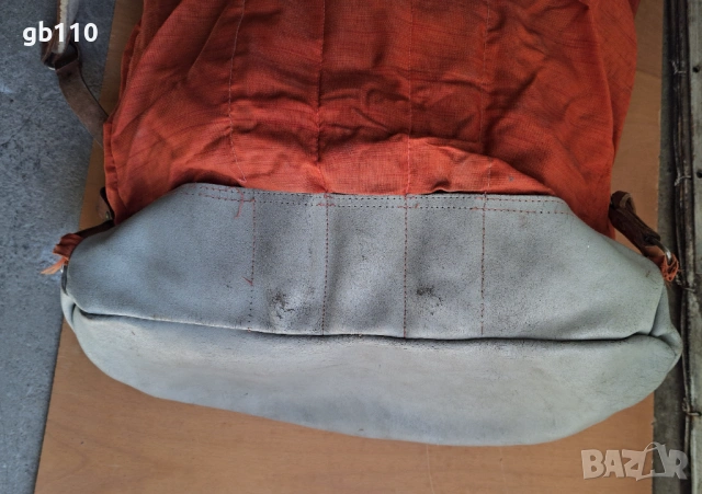 Стара туристическа раница, снимка 3 - Спортна екипировка - 54308763