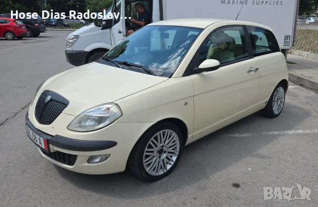 Lancia Ypsilon 1.3i 12v, снимка 3 - Автомобили и джипове - 55331494