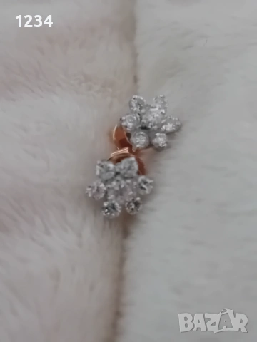 Старинни златни обеци 18 к. цветя с диаманти, снимка 2 - Обеци - 54015099