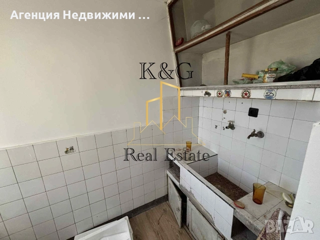 Тухлена къща на плоча в кв " Житница " , снимка 6 - Къщи - 55260574