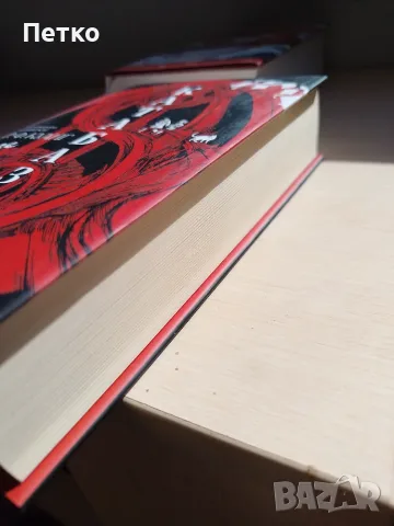 Книга Катабазис от Р. Ф. Куанг, снимка 4 - Художествена литература - 55637183