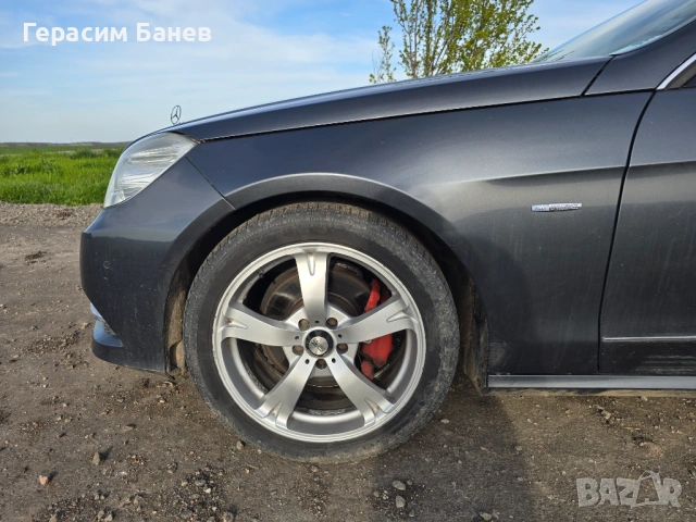 Калник ляв / десен OEM MERCEDES W212 E 350 CDI 4MATIC OM642 2011, снимка 2 - Части - 54665705