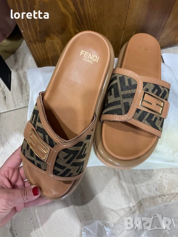 Чехли Fendi , снимка 5 - Чехли - 54259665