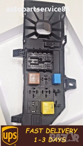 Кутия с предпазители за Opel Vectra / Vauxhall Signum (2005) 13223678 / 518897004